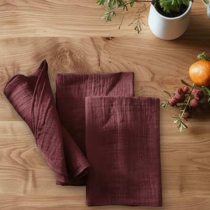 Serviette double gaze de coton unie brodée Lie de vin - Atelier deux points